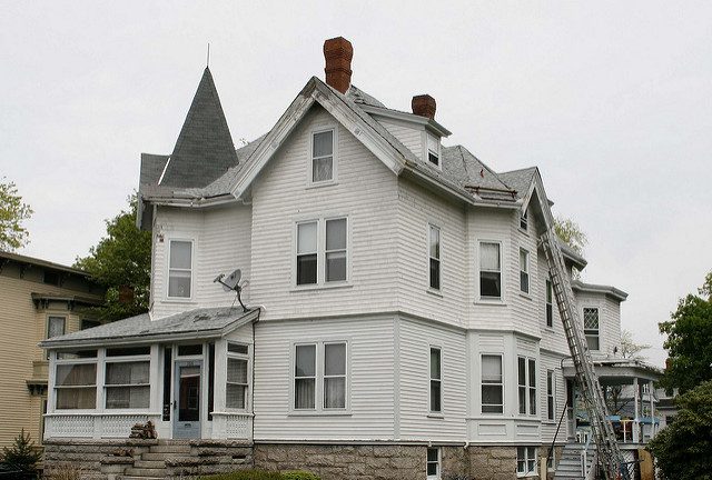 “Maplecroft” – Lizzie Borden later house where she lived until she died. Author: dbking CC BY 2.0