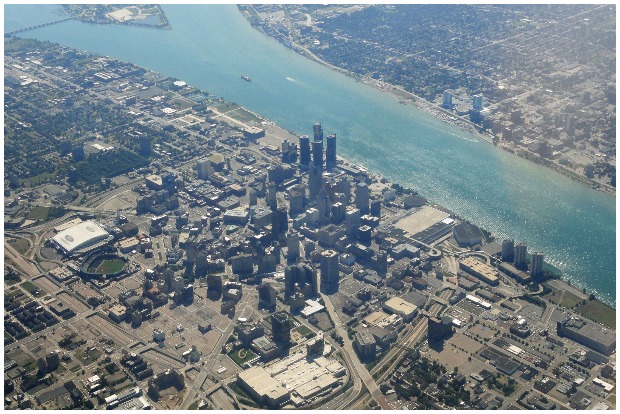 View of Downtown Detroit, Michigan, USA. Barbara Eckstein CC BY 2.0