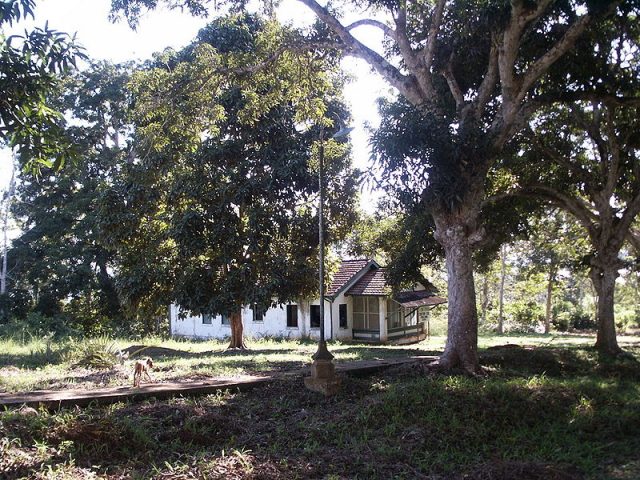 House from the village of Fordlandia. Author: Méduse CC BY-SA 3.0