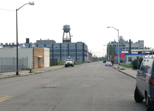 Piquette Avenue – where the Ford plant is located. Author: Andrew Jameson CC BY-SA 3.0 