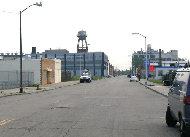 Piquette Avenue – where the Ford plant is located. Author: Andrew Jameson CC BY-SA 3.0