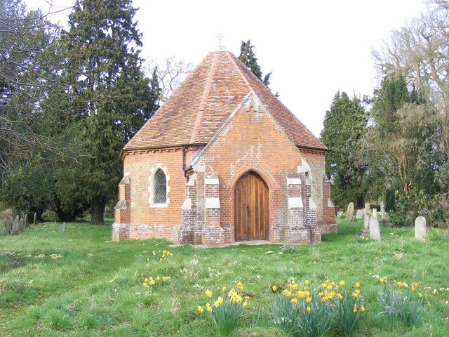 Sotterley Cemetery Chapel. Author: Stuart Shepherd CC BY-SA 2.0