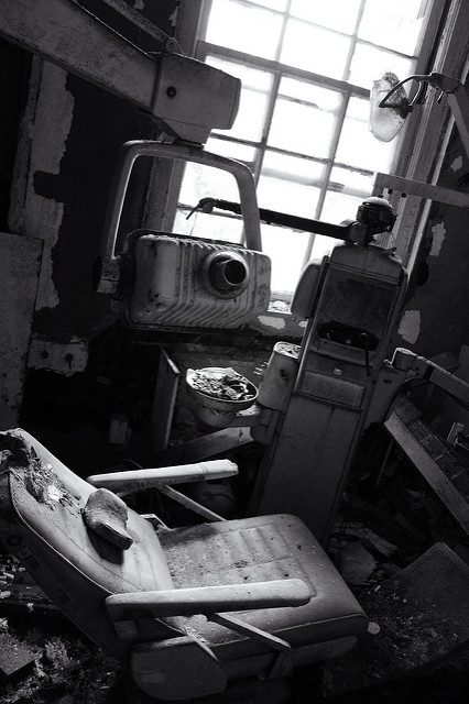 The abandoned dentist office.Author: Will Fisher CC BY-SA 2.0