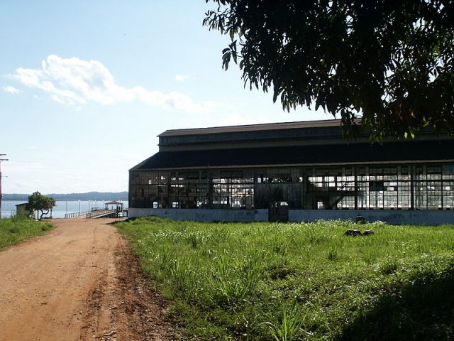 The old rubber factory. Author: Méduse CC BY-SA 3.0