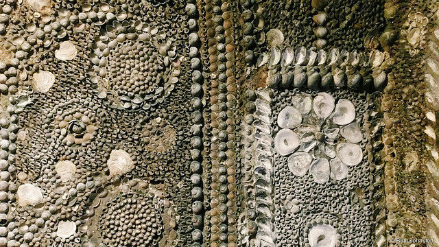 Shell Grottoes of this type were extremely popular in the Europe of the 1700s. Author: Ruth Johnston CC BY 2.0