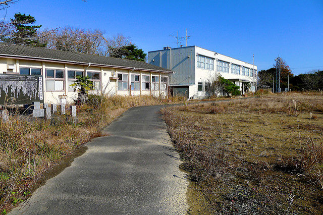Tashiro Elementary School – No children are left on this island, but back when they did exist, there was a little school. It was closed in 1989 and turned it into an educational center.Author: tofugu CC BY 2.0