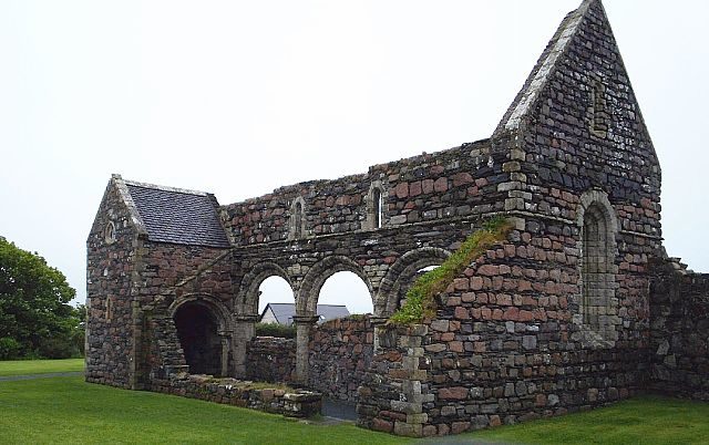 Ruins of the Iona Nunnery. Author: Otter CC BY-SA 3.0