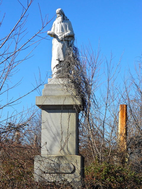 Grave in the Mt. Moriah Cemetery in Philadelphia.Author: Smallbones CC0 