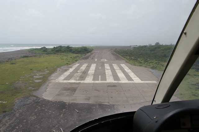 Destroyed Airport Montserrat. Author: Xb-70 CC BY-SA 3.0