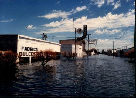 Villa Epecuén flooded, 1 January 1985.