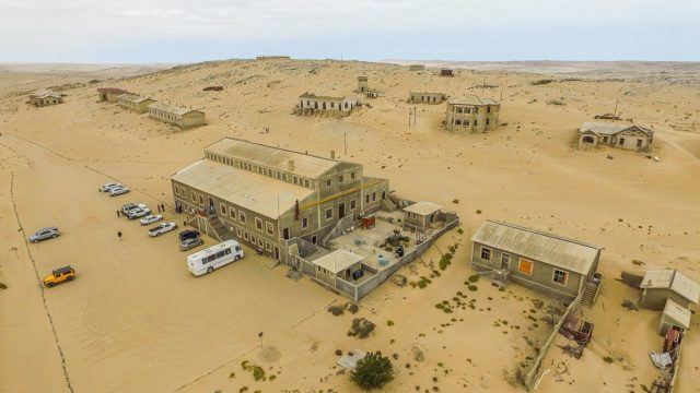 An aerial view of Kolmanskop. Author: SkyPixels CC BY-SA 4.0