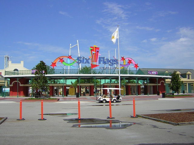 Six Flags New Orleans 2004. Author: Chris Hagerman CC BY 2.0