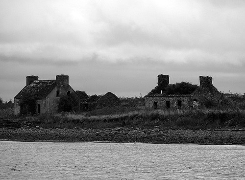 Forgotten homes. Author: Mark Waters CC BY 2.0