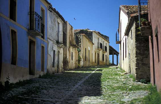 Abandoned streets in Granadilla. Photo credit: Patrick, CC BY-SA 3.0