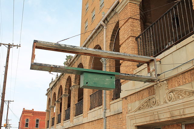 Baker Hotel was famous spa center in the 1930’s.Author: Renelibrary CC BY-SA 3.0