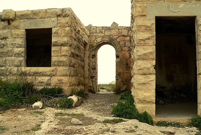 The main entrance. Author Ploync CC BY-SA 3.0