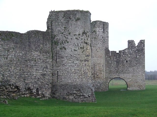 The Dublin Gate barbican tower at the southern curtain wall.Author: Laurel Lodged CC BY-SA 3.0