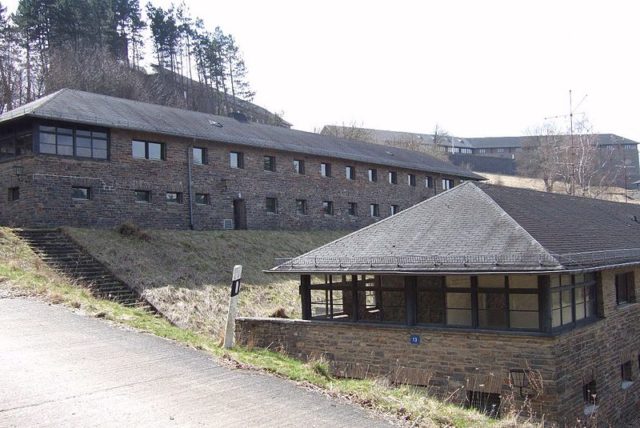Comradeship houses. Author: Hans Weingartz CC BY-SA 2.0 de