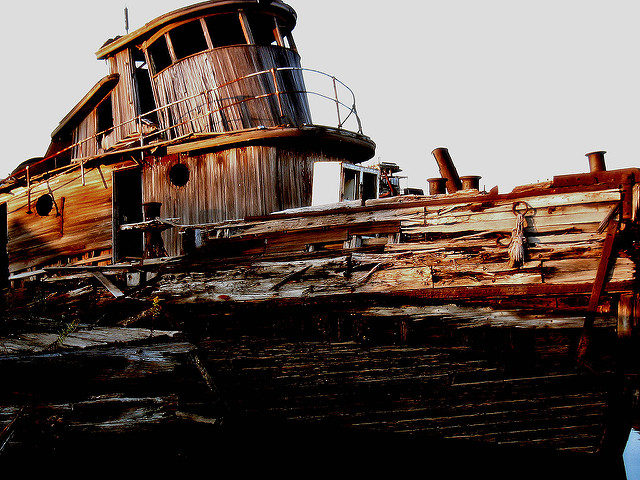 Old tug boat. Author: Joseph Kranak. CC BY 2.0