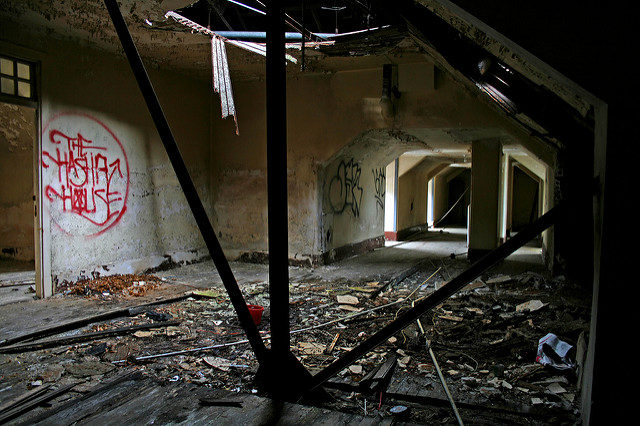 Riverview Hospital interior. Author: Justus Hayes CC BY 2.0