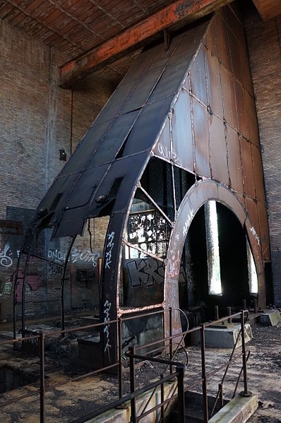 The extraction machine of shaft No. 3.Author: Bourgeois.A CC BY-SA 3.0