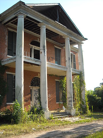 Arlington in 2009/ Author: /\ \/\/ /\ from Jackson Mississippi, USA – CC BY-SA 2.0