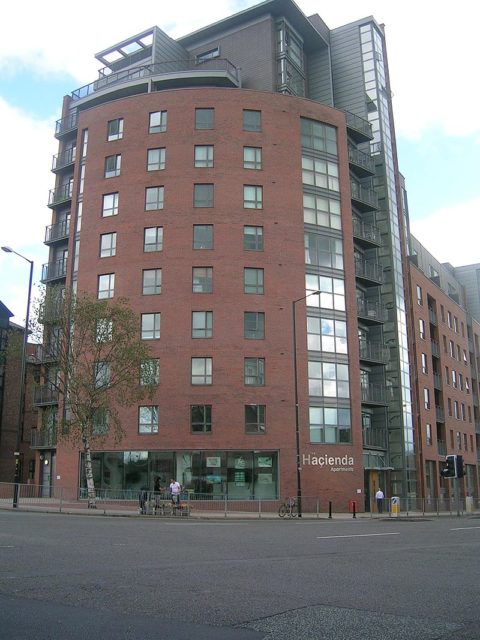 The Haçienda flats in 2007. Author: Mikey. CC-BY 2.0