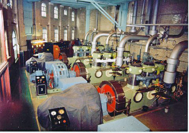 Compressors at the factory in 1990. David Vinter CC BY 2.0
