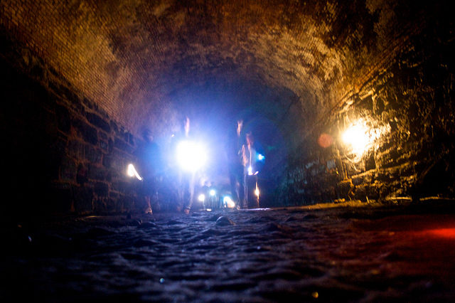 People visiting the tunnel. Author: Matt Baume CC BY-SA 2.0