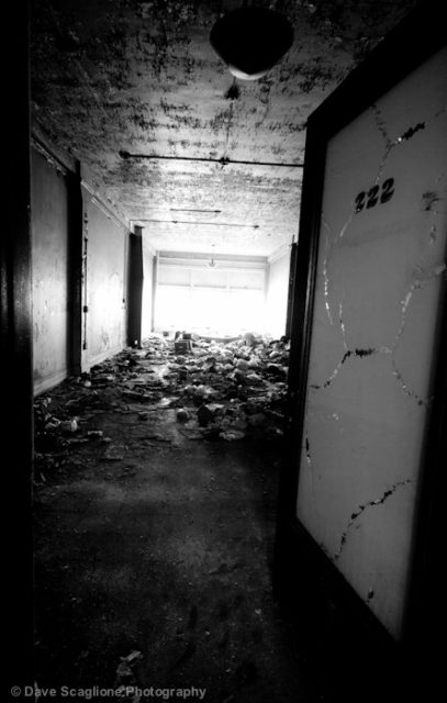 Room 222. Author: David Scaglione CC BY 2.0