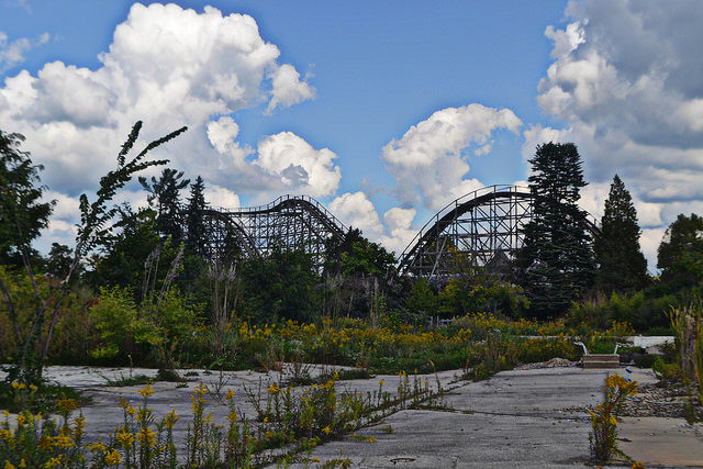 The abandoned Geauga Lake park. Author: Mike CC BY-ND 2.0