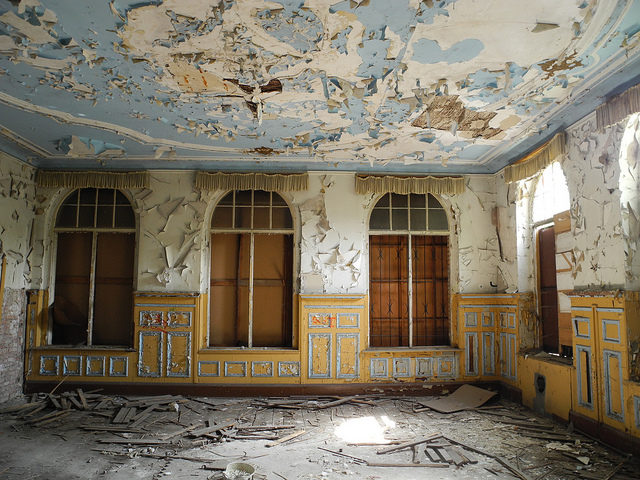 The beautiful walls. Author: m.a.r.c. CC BY-SA 2.0