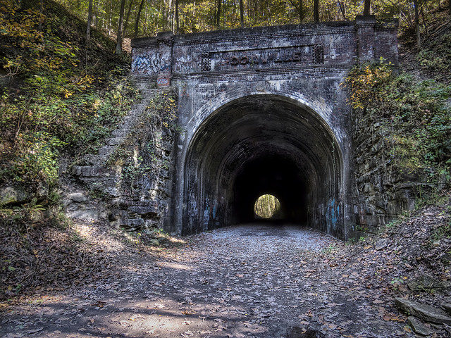 The tunnel in 2015. Author: Mark Spearman CC BY 2.0