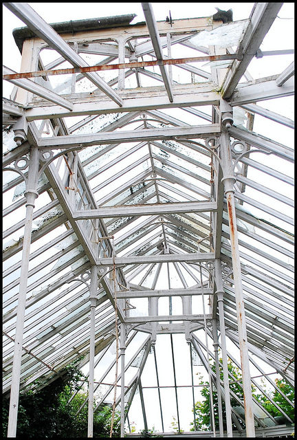 The windowless greenhouse. Author: LulaTaHula CC BY-ND 2.0