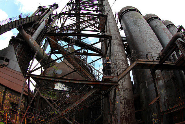 Living history at the Carrie Furnaces, Rankin PA – Author: Roy Luck – CC by 2.0