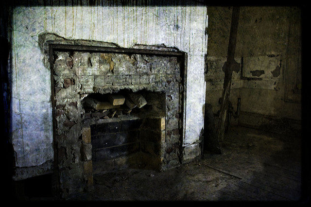 A missing fire place. Author: Kevin Cortopassi CC BY-ND 2.0