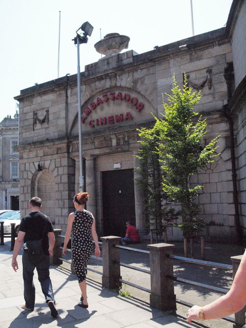 Ambassador Cinema. Author: Smirkybec. CC BY-SA 3.0