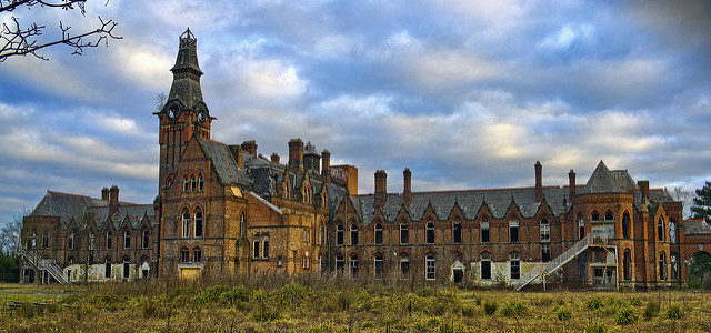 Barnes hospital. Author: paul CC BY 2.0