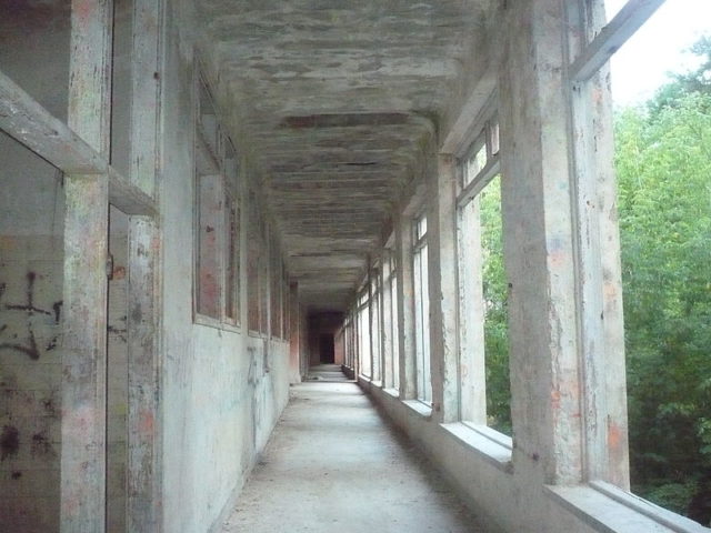 Eerie long corridor. Author: Higroskopijny Public Domain