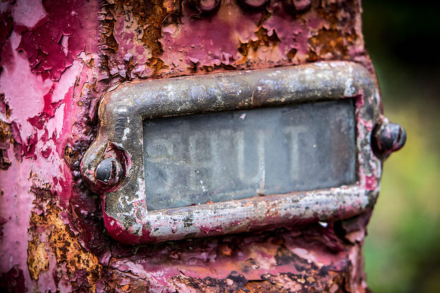 Shut. Author: Wiggle Butts Photography CC BY-ND 2.0