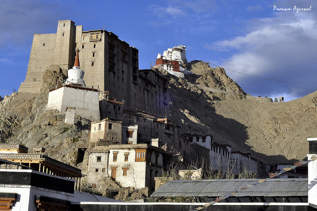The abandoned Leh Palace. Author: Poonam Agarwal. CC BY 2.0