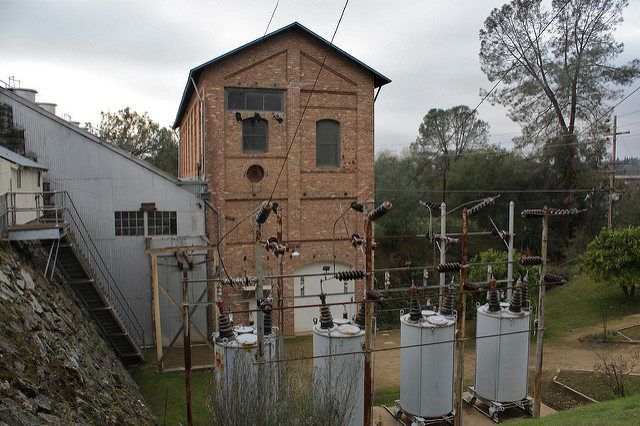 The Folsom Powerhouse. Author: Nick Ares CC BY-SA 2.0