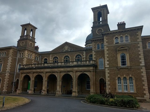 The Friern Hospital in bad weather. Author: Philafrenzy CC BY-SA 4.0