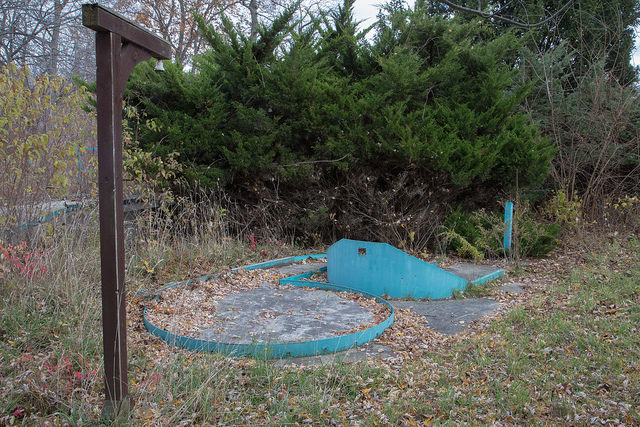 Remains of the mini golf course. Author: Michael R Stoller Jr CC BY-ND 2.0