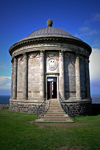 The Mussenden temple/ Author: paddy patterson – CC BY 2.0