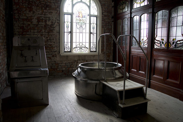 Another form of relaxation. Author: Rachel Docherty CC BY 2.0