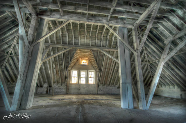 At the attic. Author: Mr Moment CC BY 2.0
