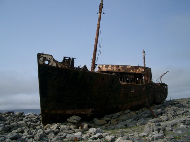 How to boat looked in 2004. Author: Thapthim CC BY-SA 3.0