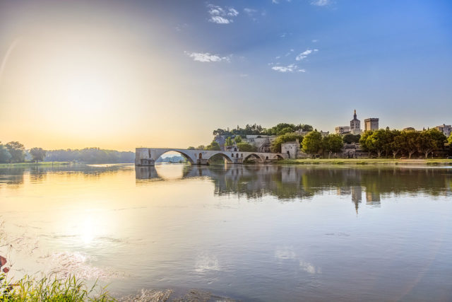 It is listed as a UNESCO Heritage Site as part of the historical center of Avignon. Author: Fenliokao. CC BY-SA 3.0
