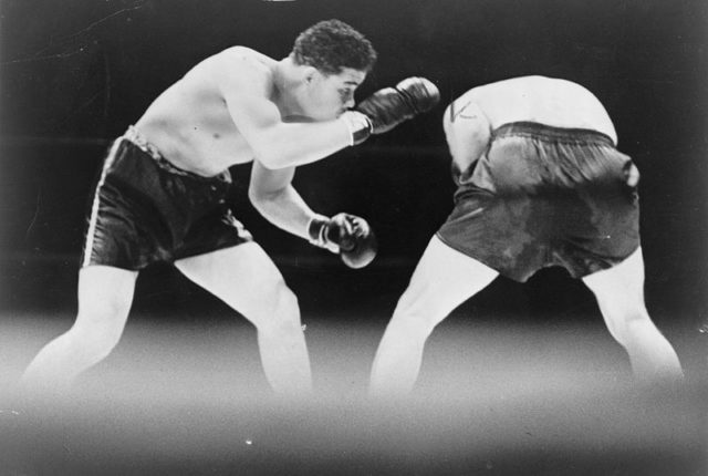 Joe Louis’ fight against Max Schmeling. Author: World Telegram staff photographer Public Domain